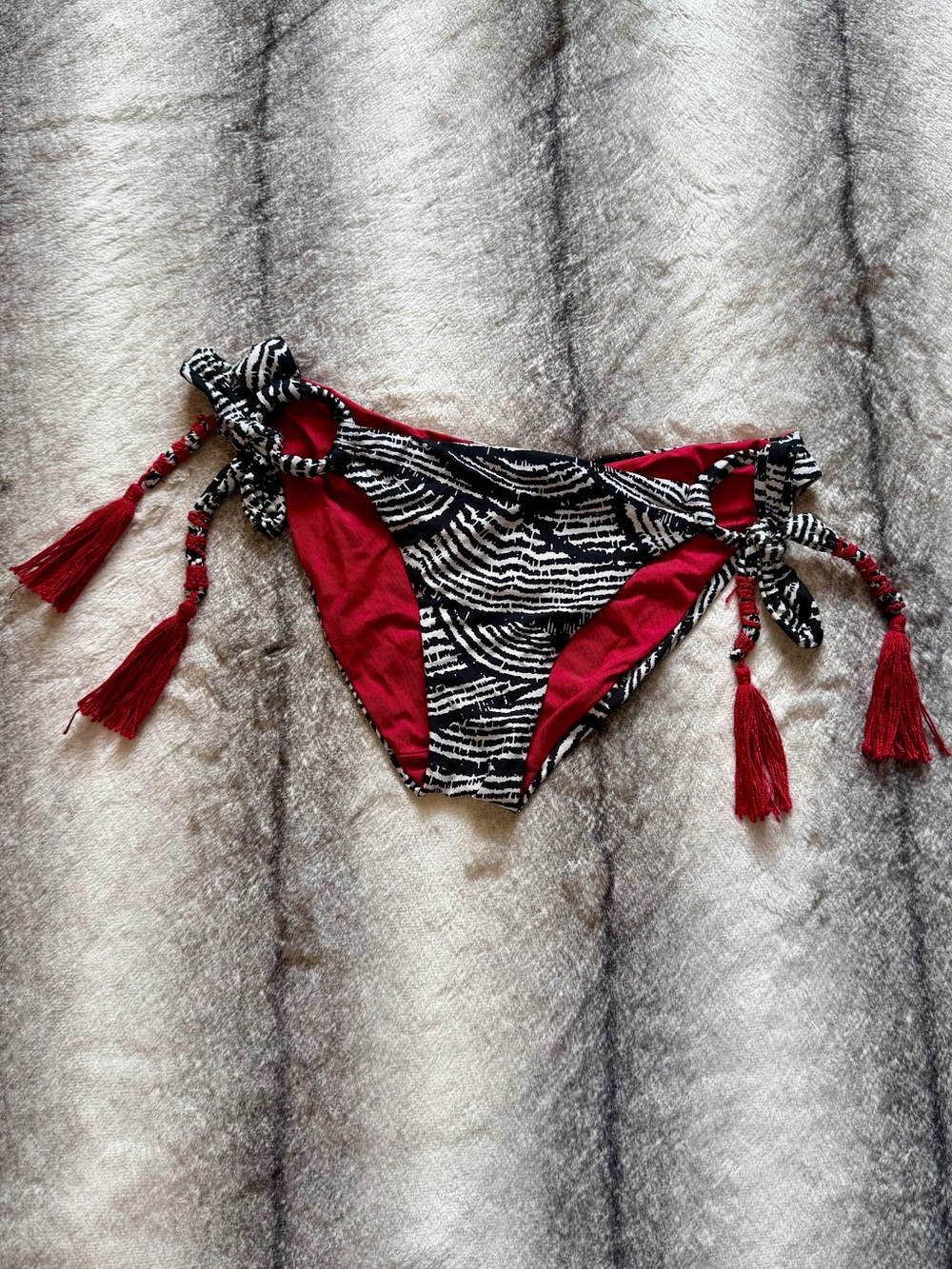BECCA Black & Red Patterned Tie-Side Bikini Bottom
